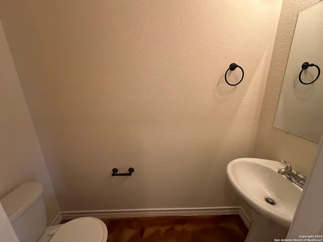 $1,400 | 16707 Jupiter Haven, Unit 1, Selma, TX 78154