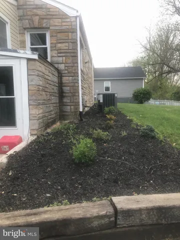 $1,800 | 102 South Whissen Street, Edinburg, VA 22824