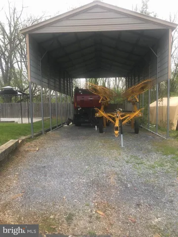 $1,800 | 102 South Whissen Street, Edinburg, VA 22824