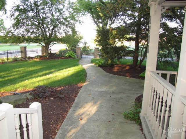 8200 Lower Huntington Road Fort Wayne, IN 46809 - Photo 16 of 30
