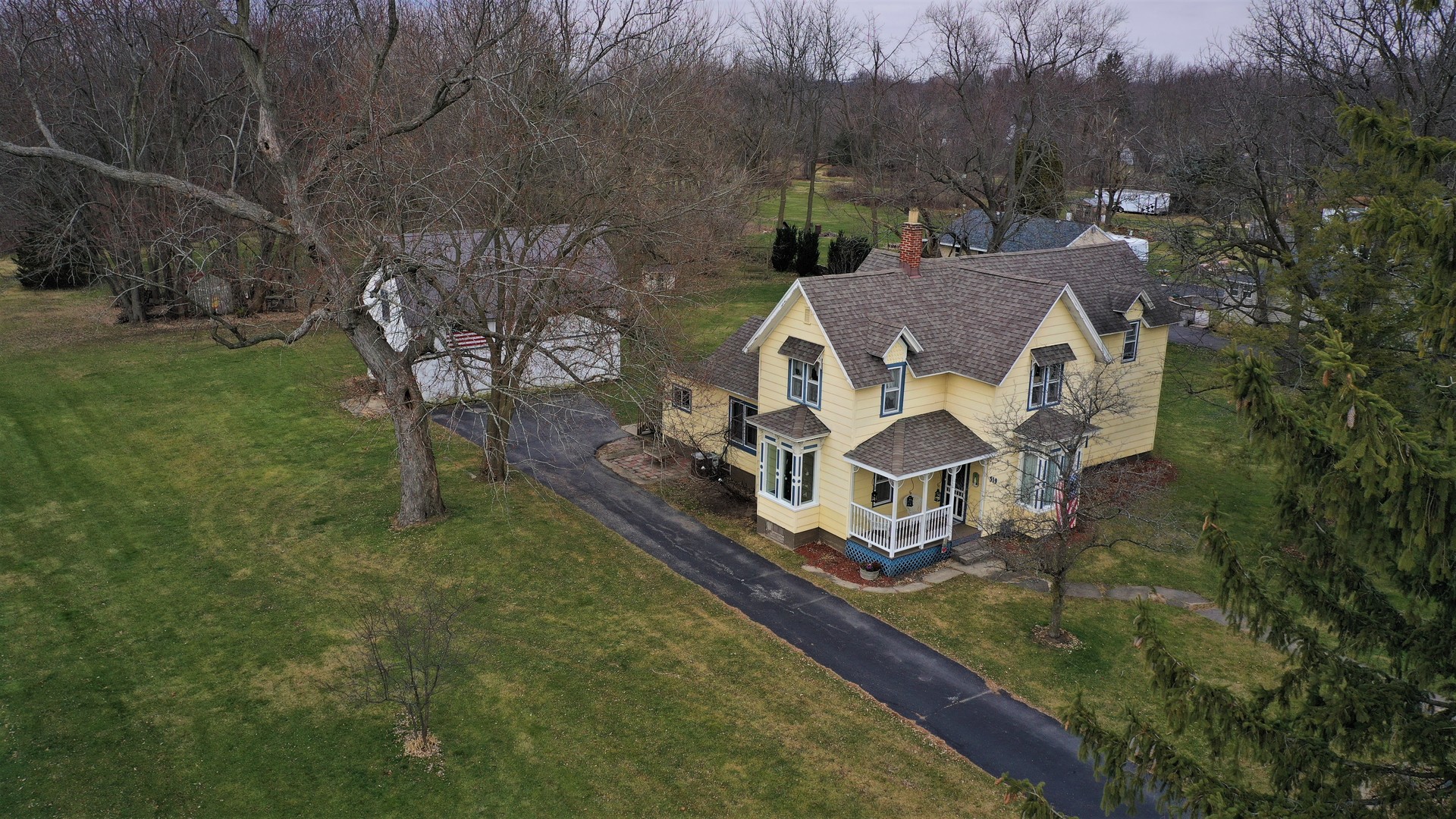 319 Marengo Road Harvard, IL 60033 - Photo 2 of 40