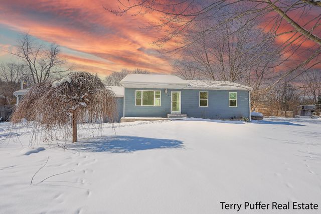 $280,000 | 11916 Saddler Road, Plainwell, MI 49080