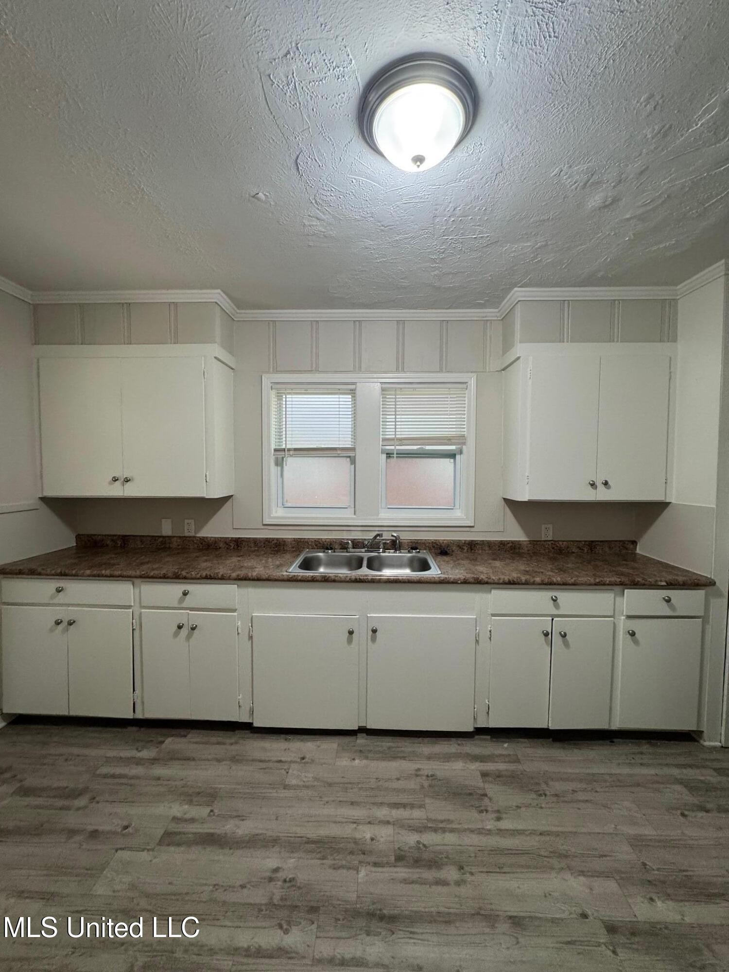 544 Wellington Road Jackson, MS 39206 - Photo 18 of 20 IMG_5712