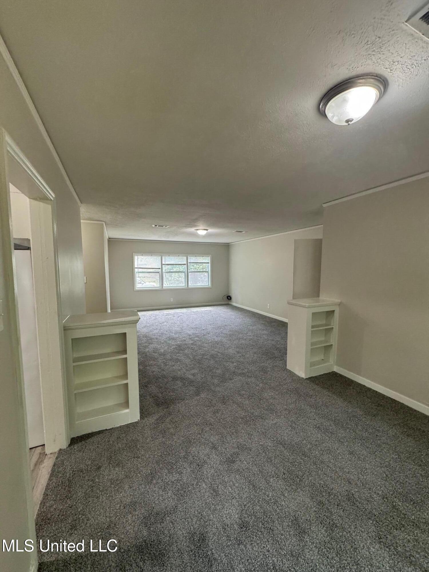 544 Wellington Road Jackson, MS 39206 - Photo 6 of 20 IMG_5700