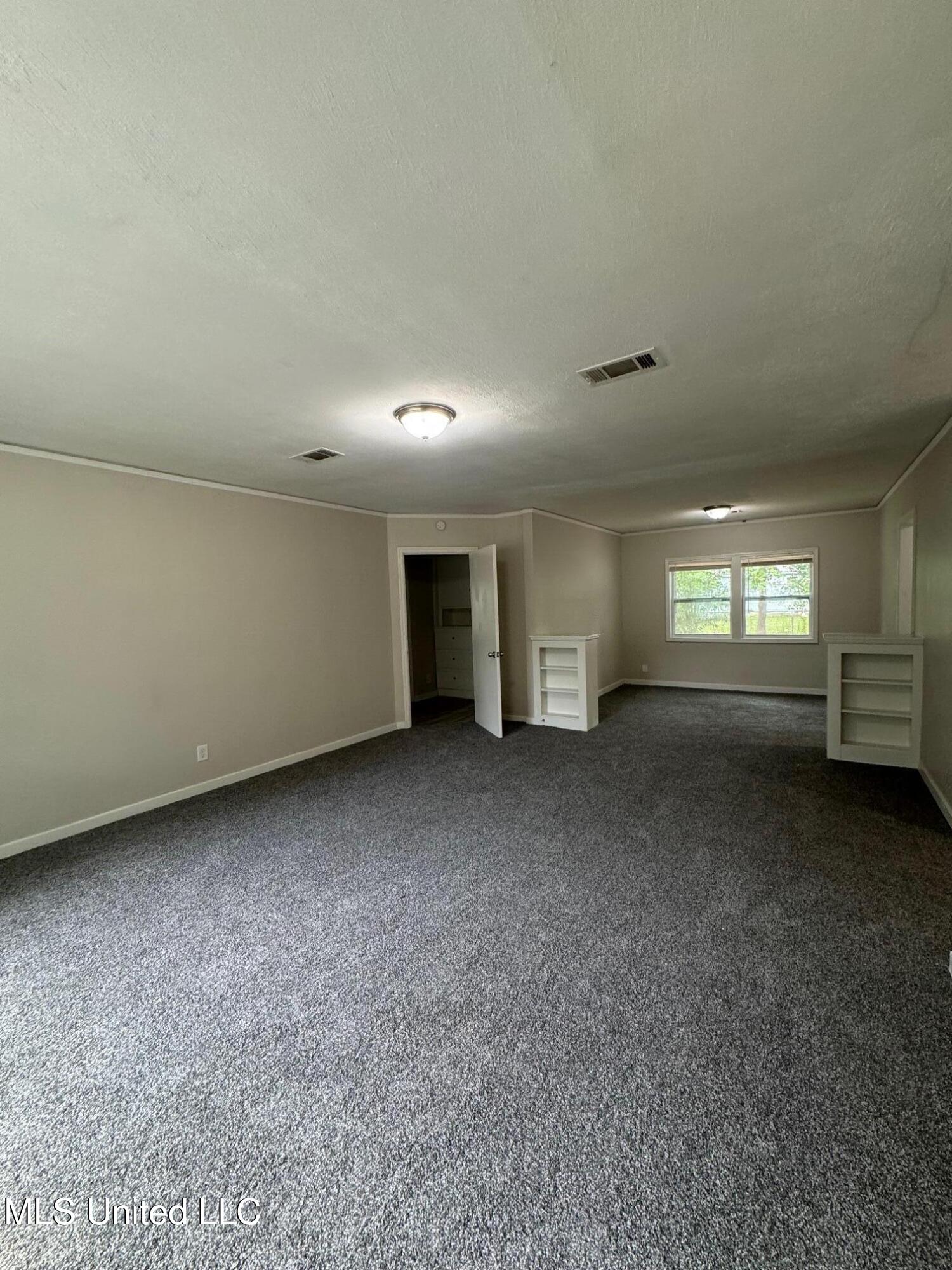 544 Wellington Road Jackson, MS 39206 - Photo 9 of 20 IMG_5703