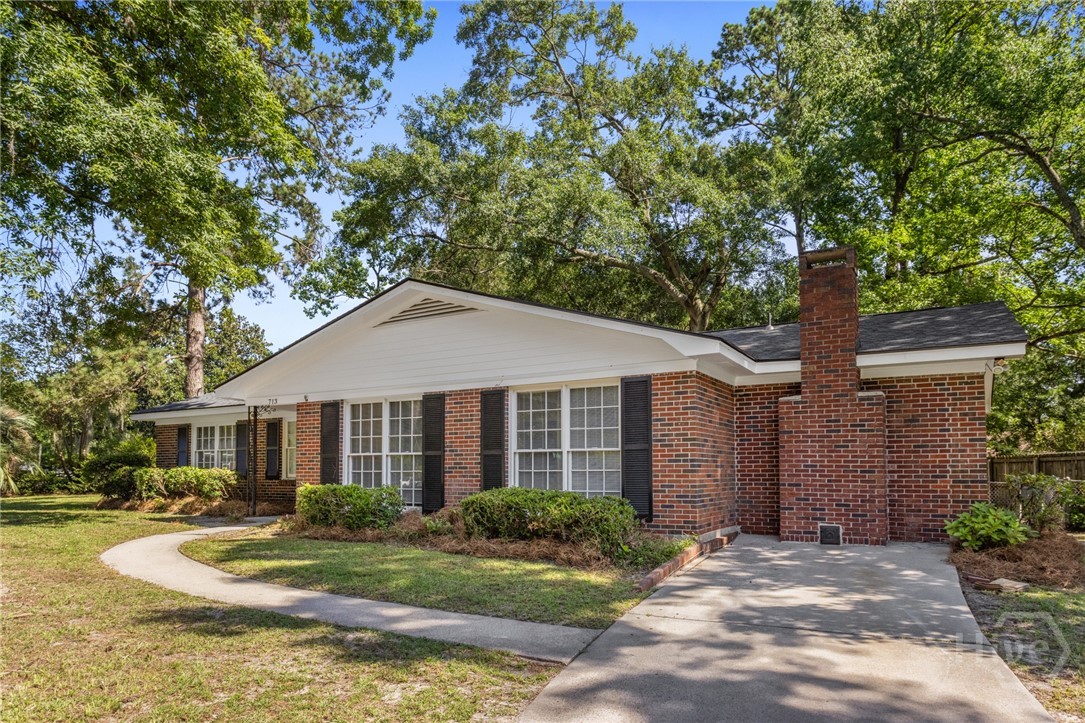713 Glenbrook Road Savannah, GA 31419 - Photo 3 of 23