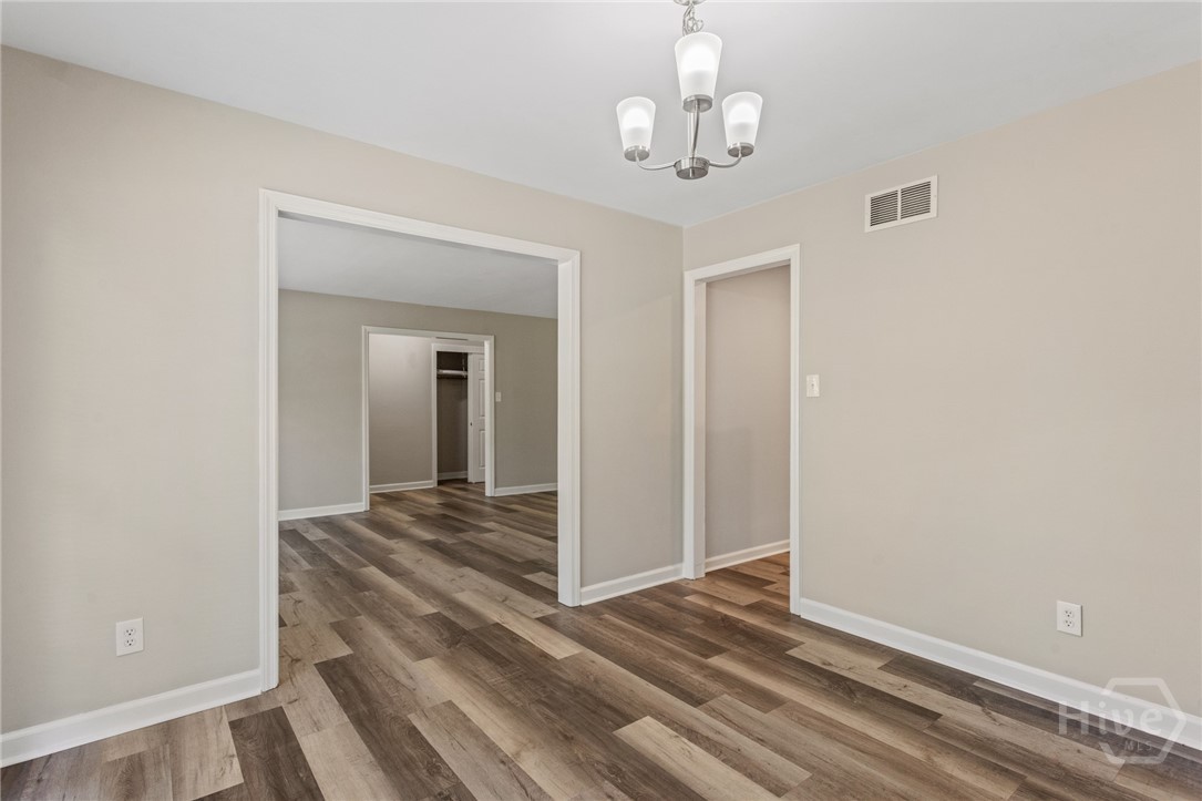 713 Glenbrook Road Savannah, GA 31419 - Photo 10 of 23