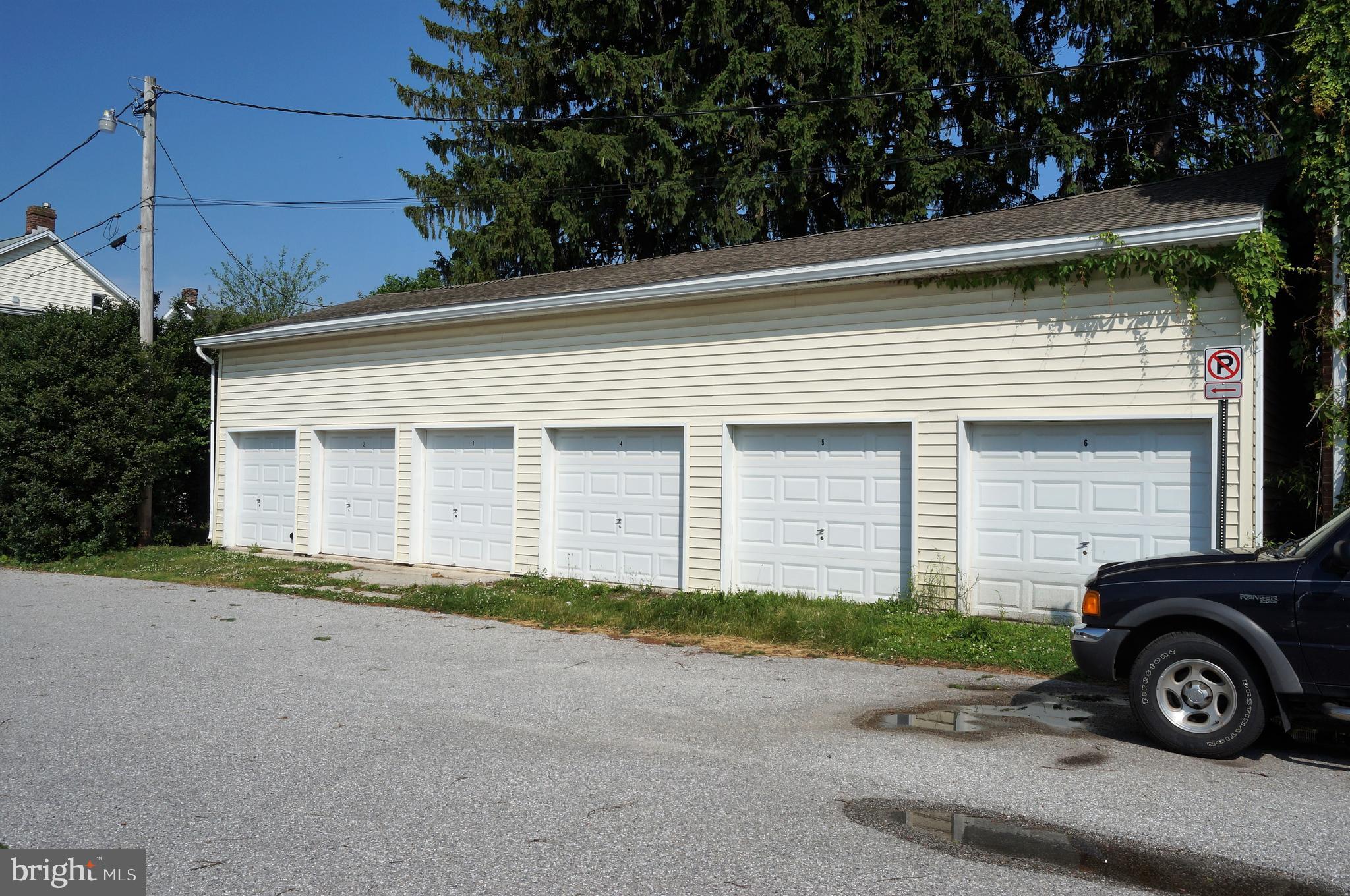 303 High Street Hanover, PA 17331 - Photo 14 of 15 Gallery Image 14