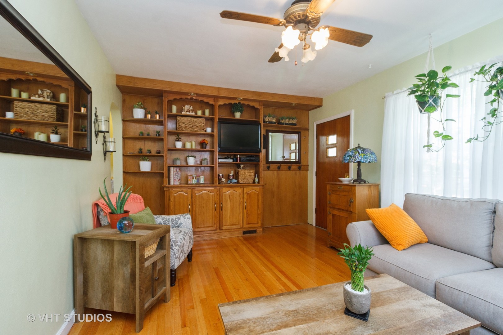 28 West 35th Place Steger, IL 60475 - Photo 4 of 15