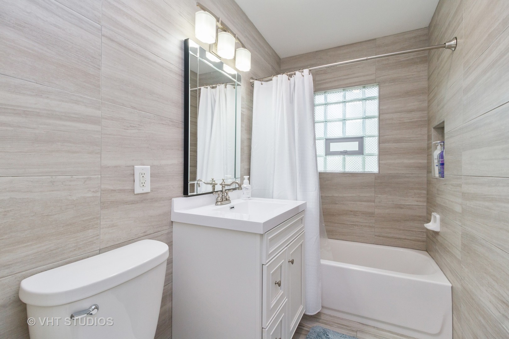 28 West 35th Place Steger, IL 60475 - Photo 8 of 15