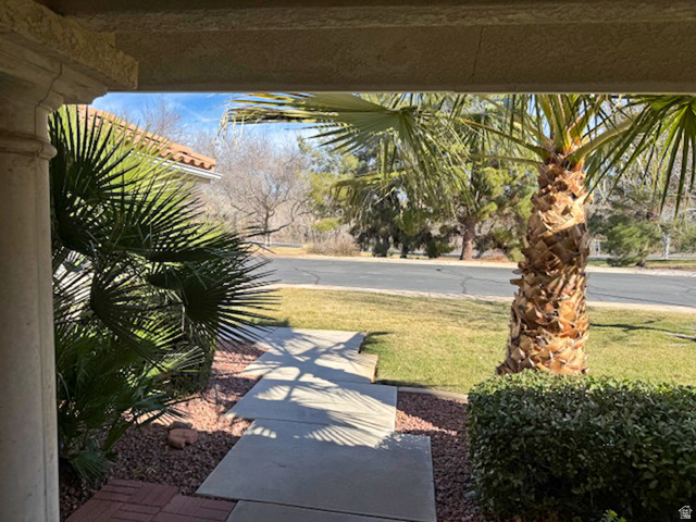 1825 West Mathis Park Place, Unit 46 St. George, UT 84770 - Photo 41 of 45 View of grassy yard