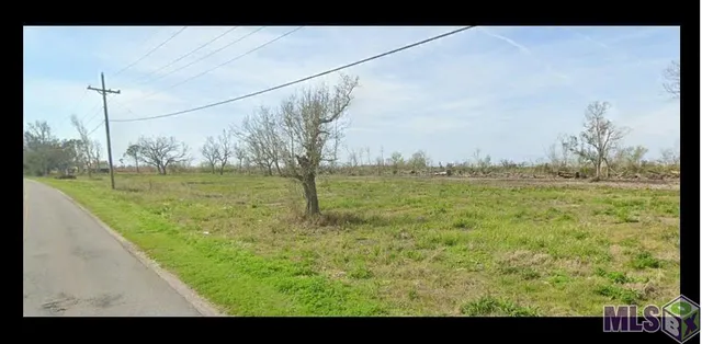 $60,000 | 7564-7565 Shrimpers Row, Dulac, LA 70353