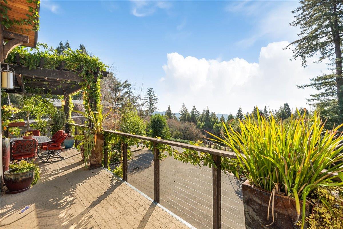 24964 Skyland Ridge Road Los Gatos, CA 95033 - Photo 16 of 36 Gallery Image 16