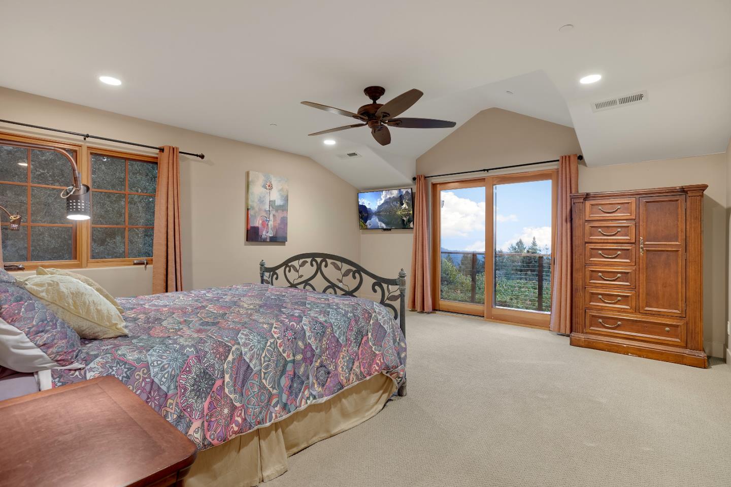 24964 Skyland Ridge Road Los Gatos, CA 95033 - Photo 18 of 36 Gallery Image 18