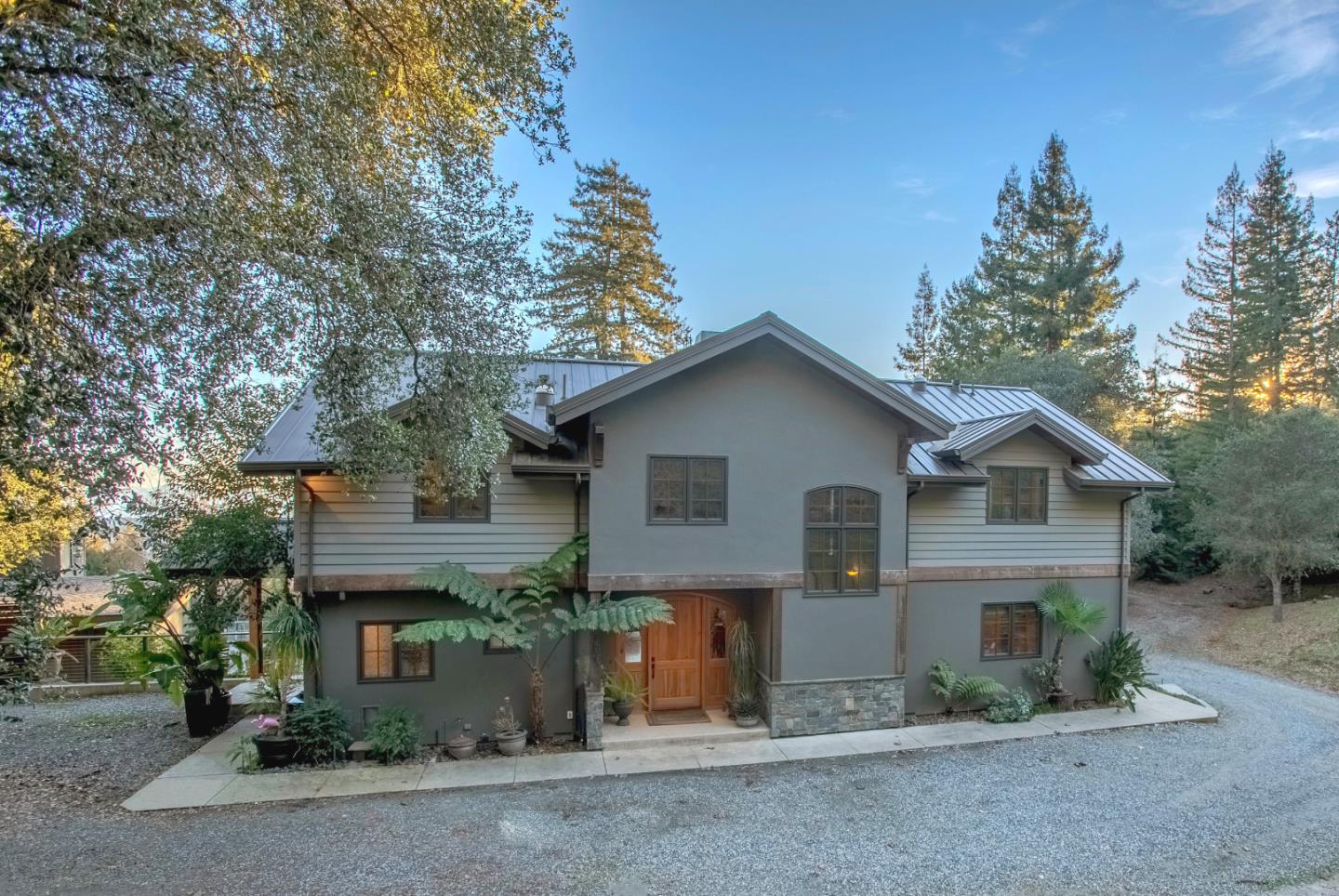 24964 Skyland Ridge Road Los Gatos, CA 95033 - Photo 3 of 36 Gallery Image 3