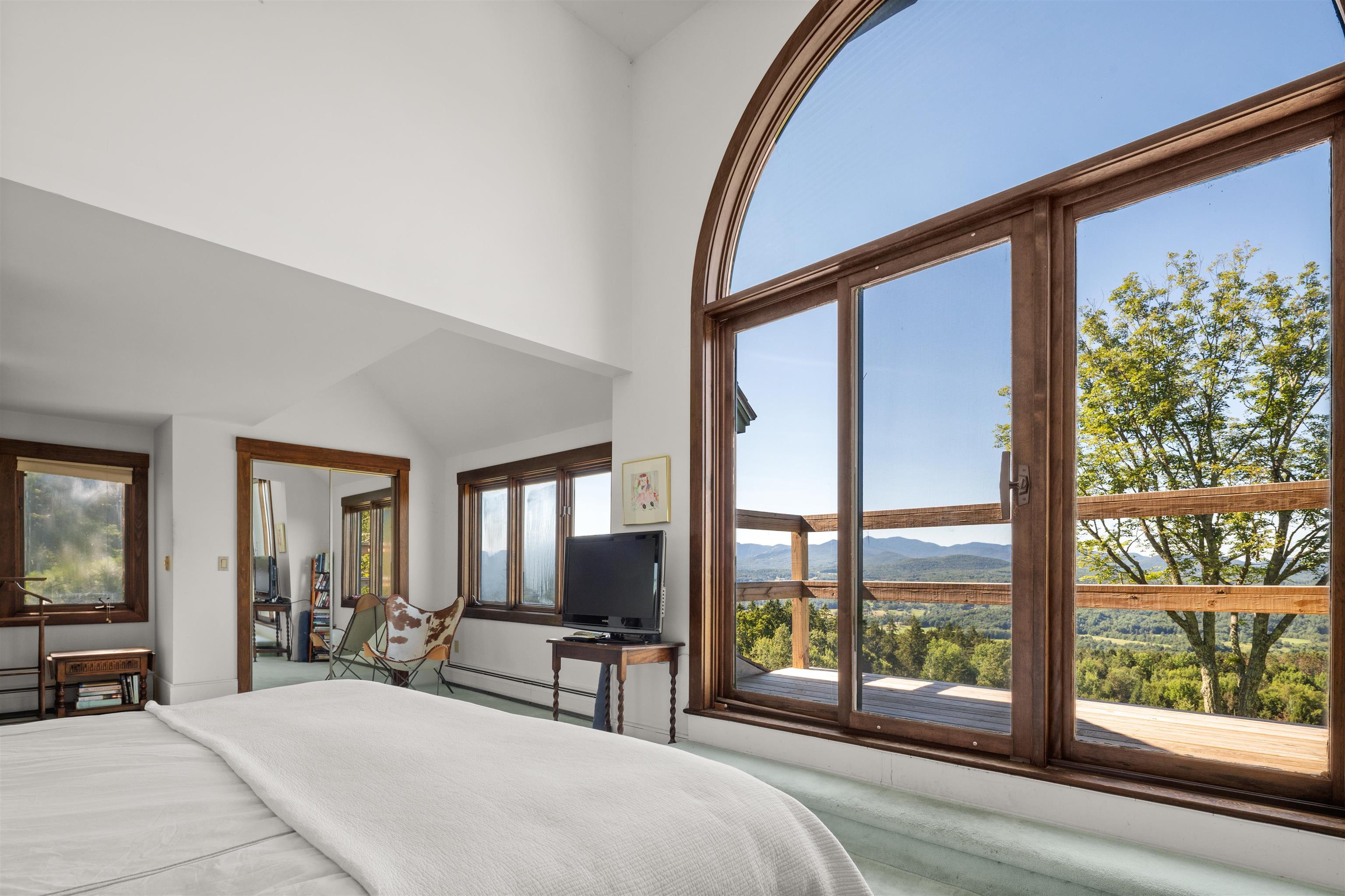 24 Upper Judson Lane Stowe, VT 05672 - Photo 16 of 37