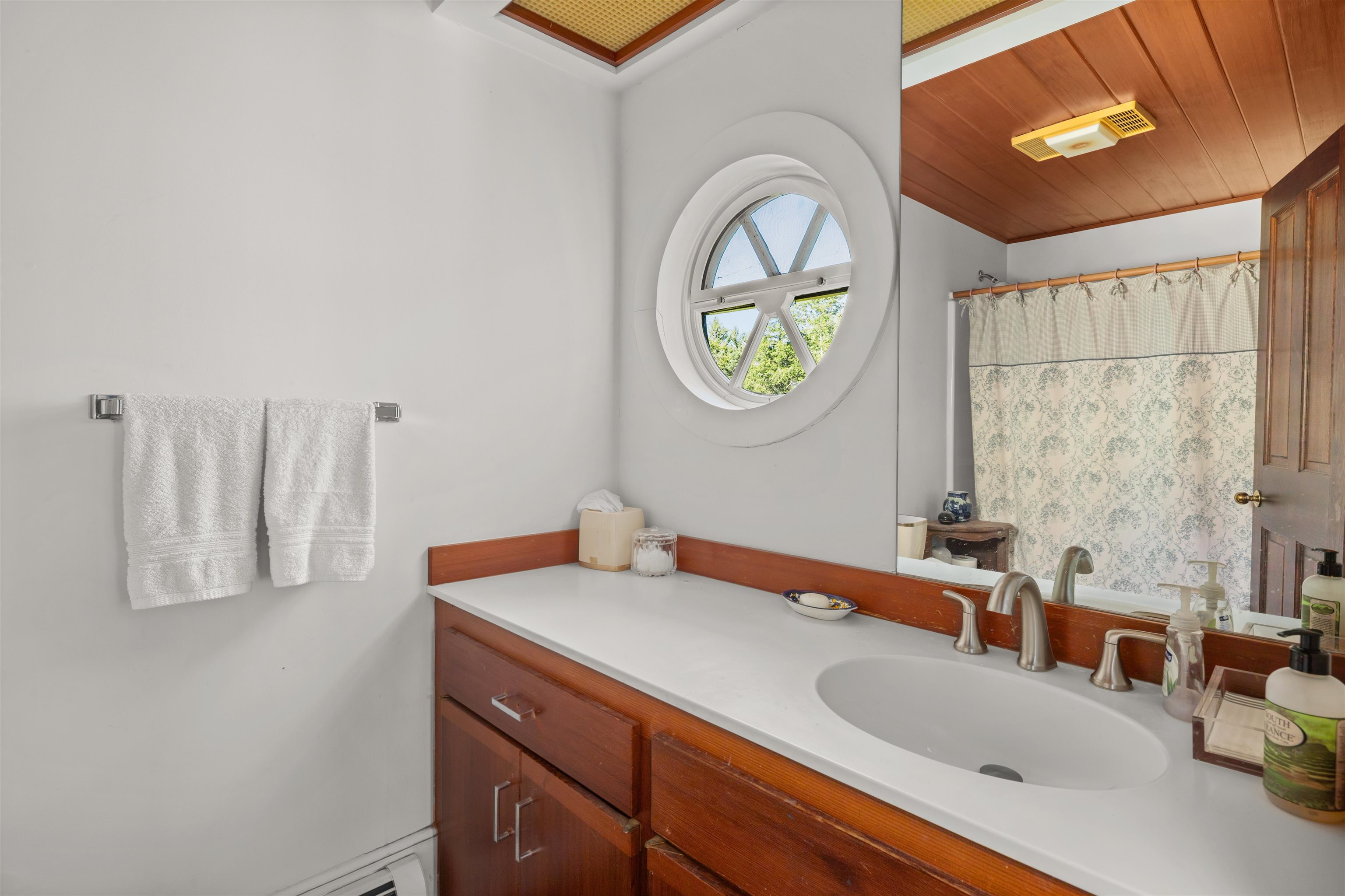 24 Upper Judson Lane Stowe, VT 05672 - Photo 22 of 37