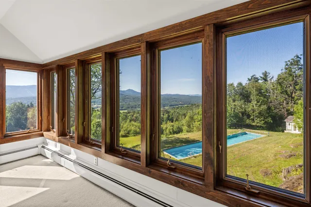 $3,200,000 | 24 Upper Judson Lane, Stowe, VT 05672