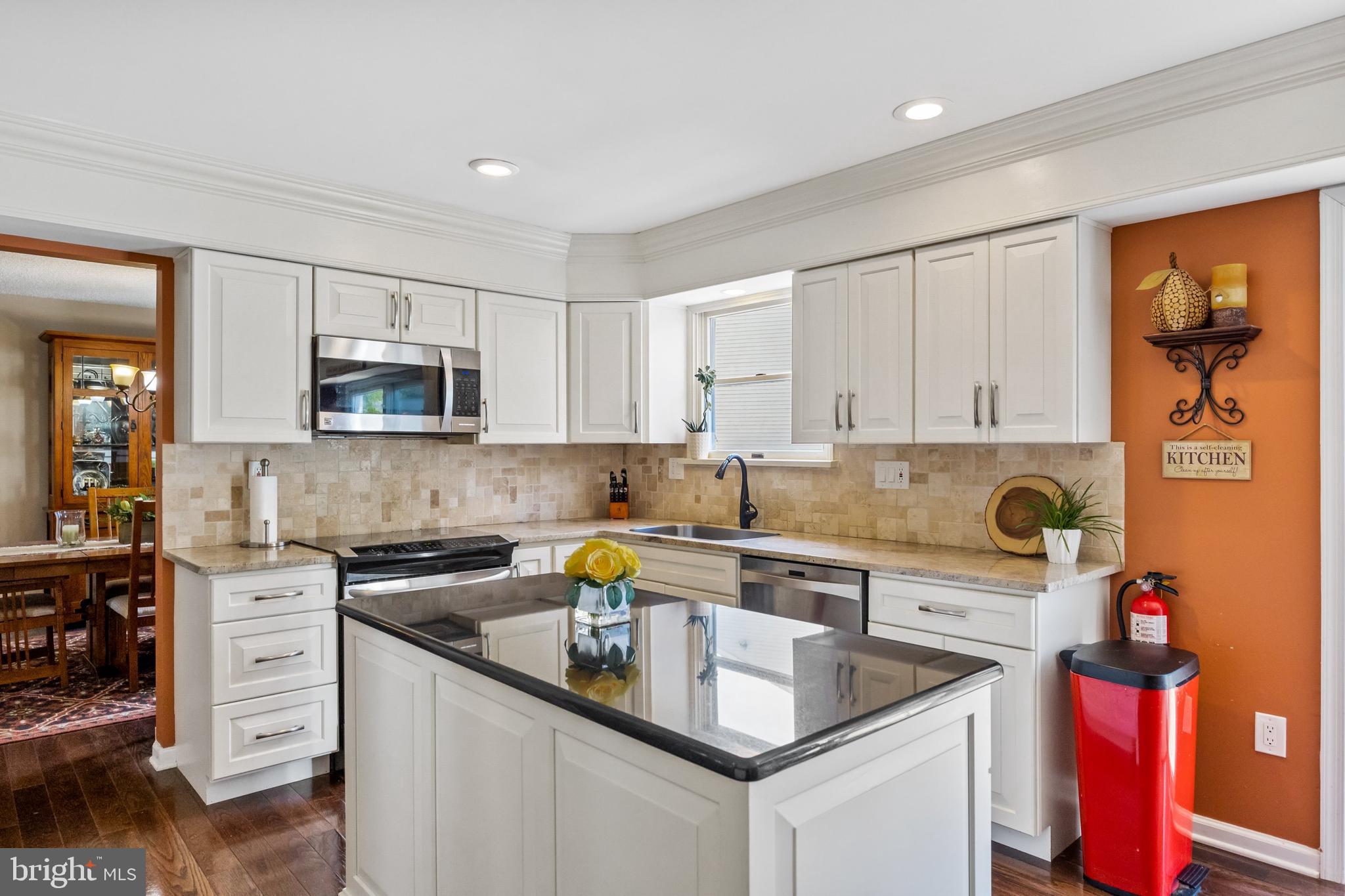 203 Brompton Drive Cherry Hill, NJ 08003 - Photo 13 of 73