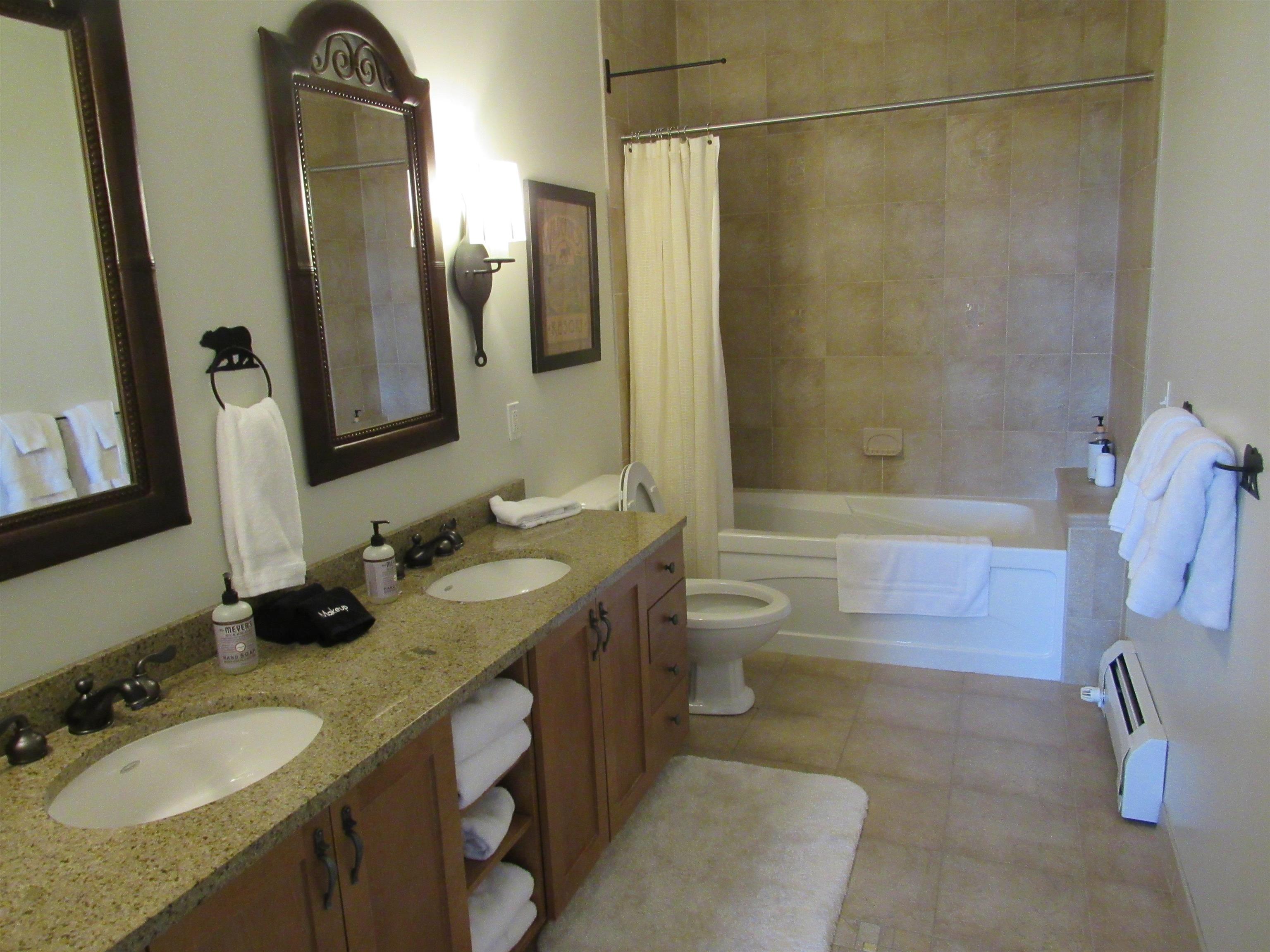 43 Middle Ridge Road, Unit 312 South Londonderry, VT 05155 - Photo 8 of 28