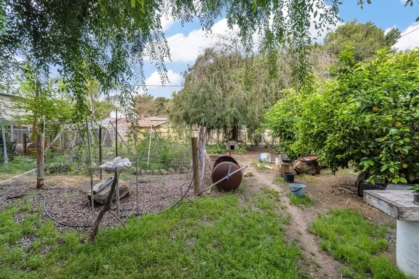 $280,000 | 125 12th Street, Orange Cove, CA 93646