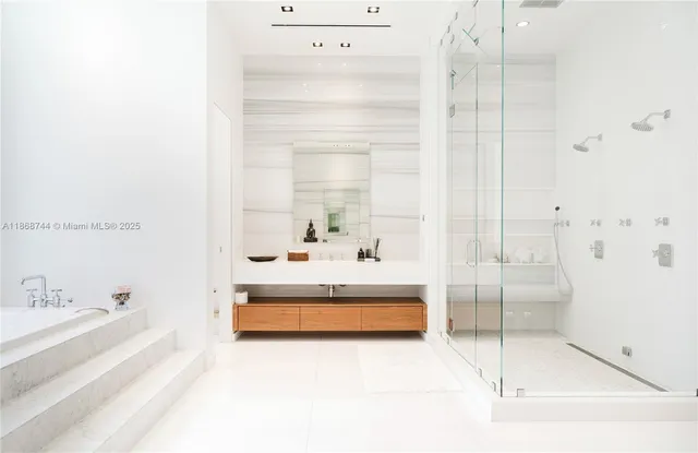 $70,000 | 3916 Island Estates Drive, Aventura, FL 33160