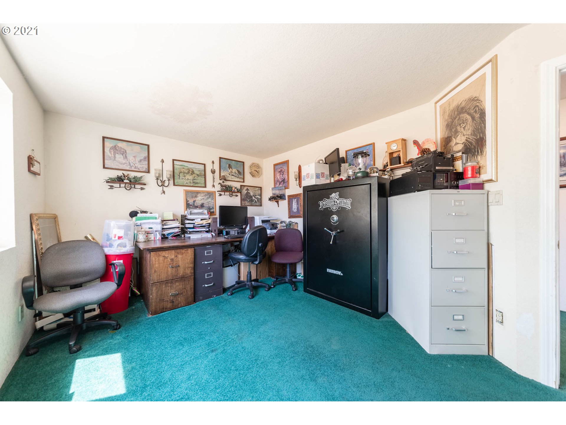 77328 Mosby Creek Road Cottage Grove, OR 97424 - Photo 22 of 28 Gallery Image 22