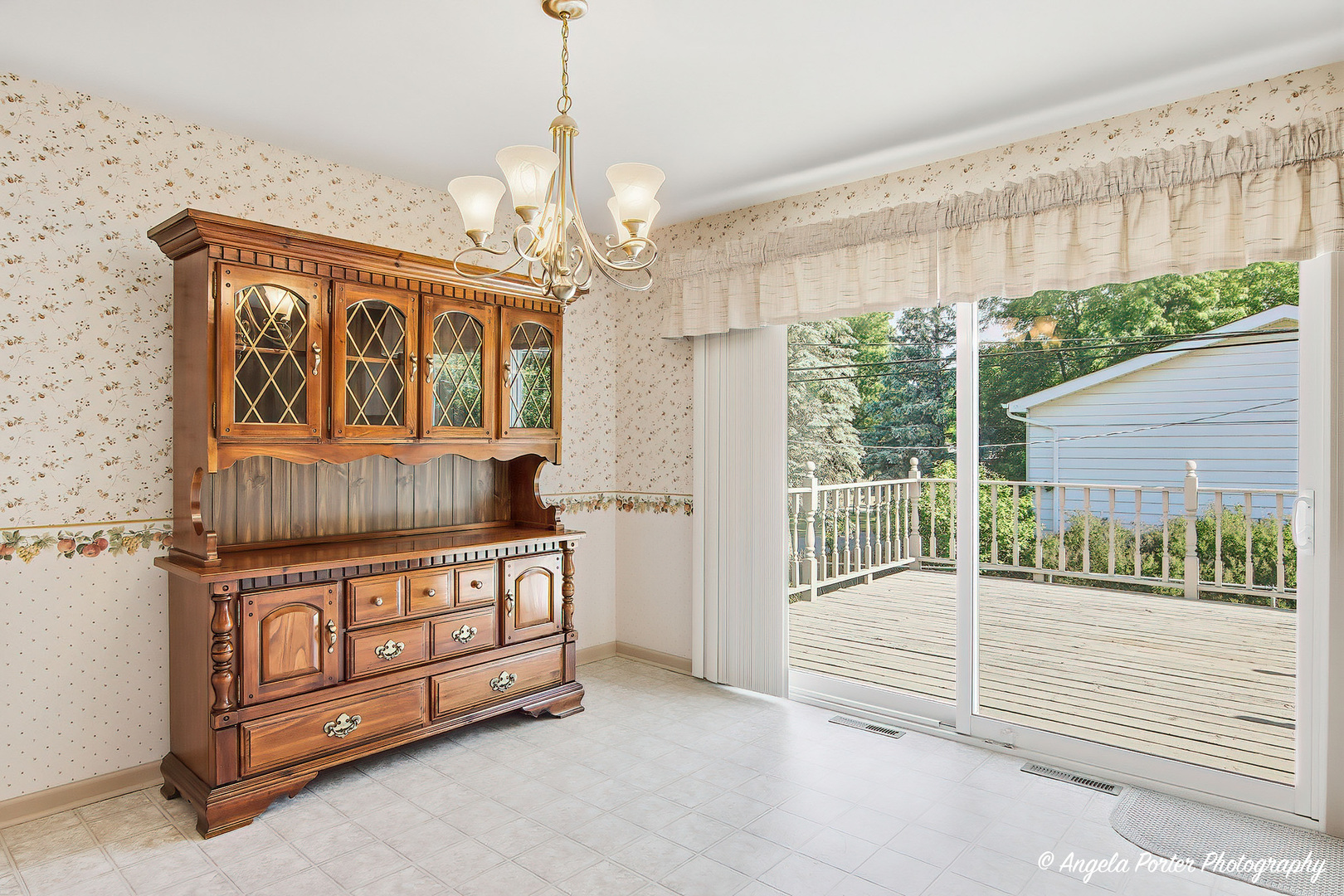 2208 Algonquin Road Fox River Grove, IL 60021 - Photo 17 of 37