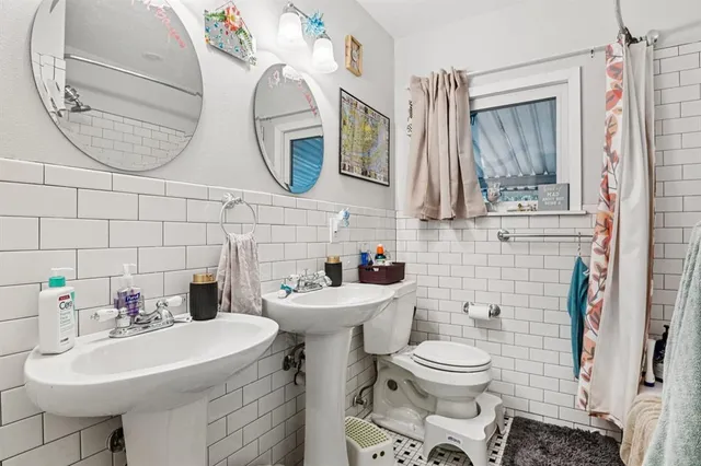 $315,000 | 6220 Walnut Drive, Fort Worth, TX 76114