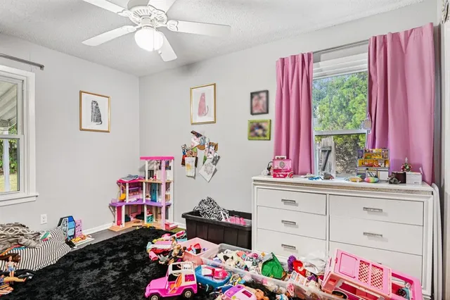 $315,000 | 6220 Walnut Drive, Fort Worth, TX 76114