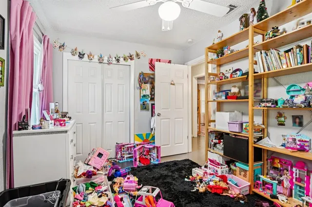 $315,000 | 6220 Walnut Drive, Fort Worth, TX 76114