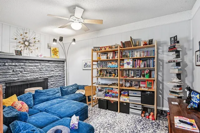 $315,000 | 6220 Walnut Drive, Fort Worth, TX 76114