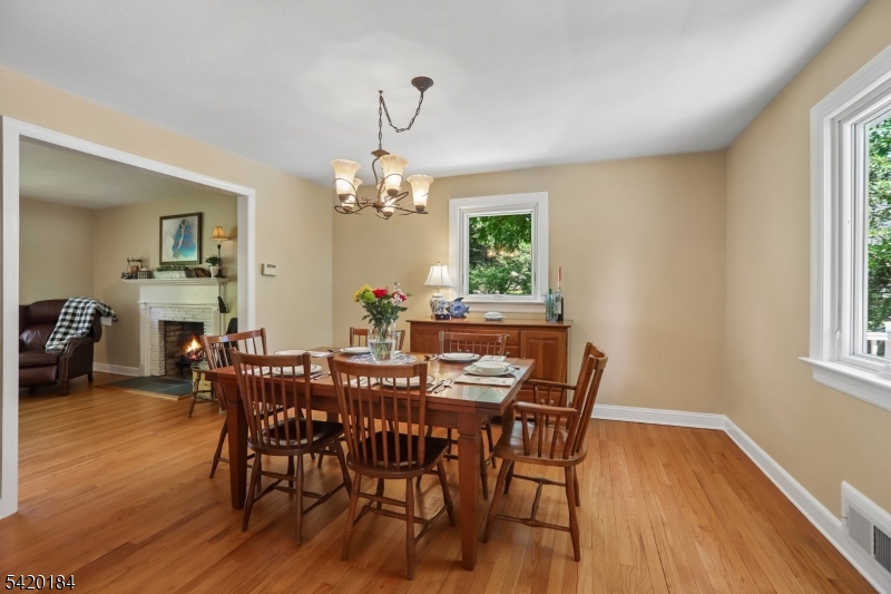 735 Radley Road Westfield, NJ 07090 - Photo 8 of 47
