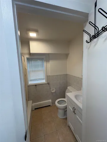 $2,900 | 35 Washington Avenue North, Unit 1, White Plains, NY 10603