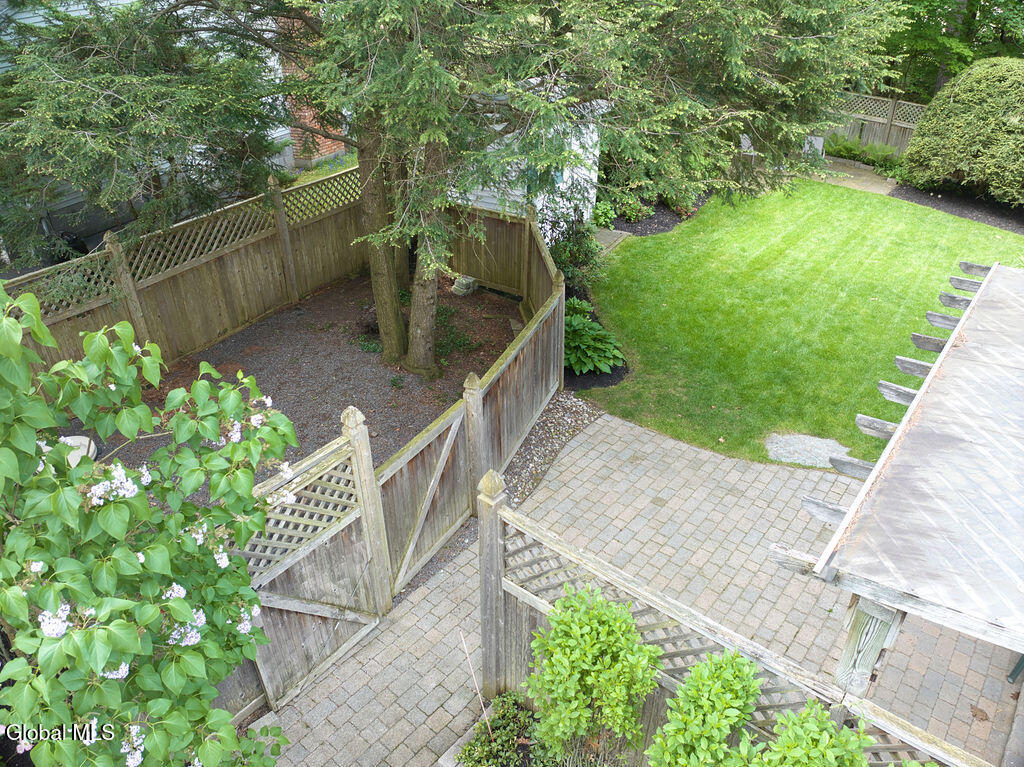 103 Union Avenue Bethlehem, NY 12054 - Photo 40 of 47 39a