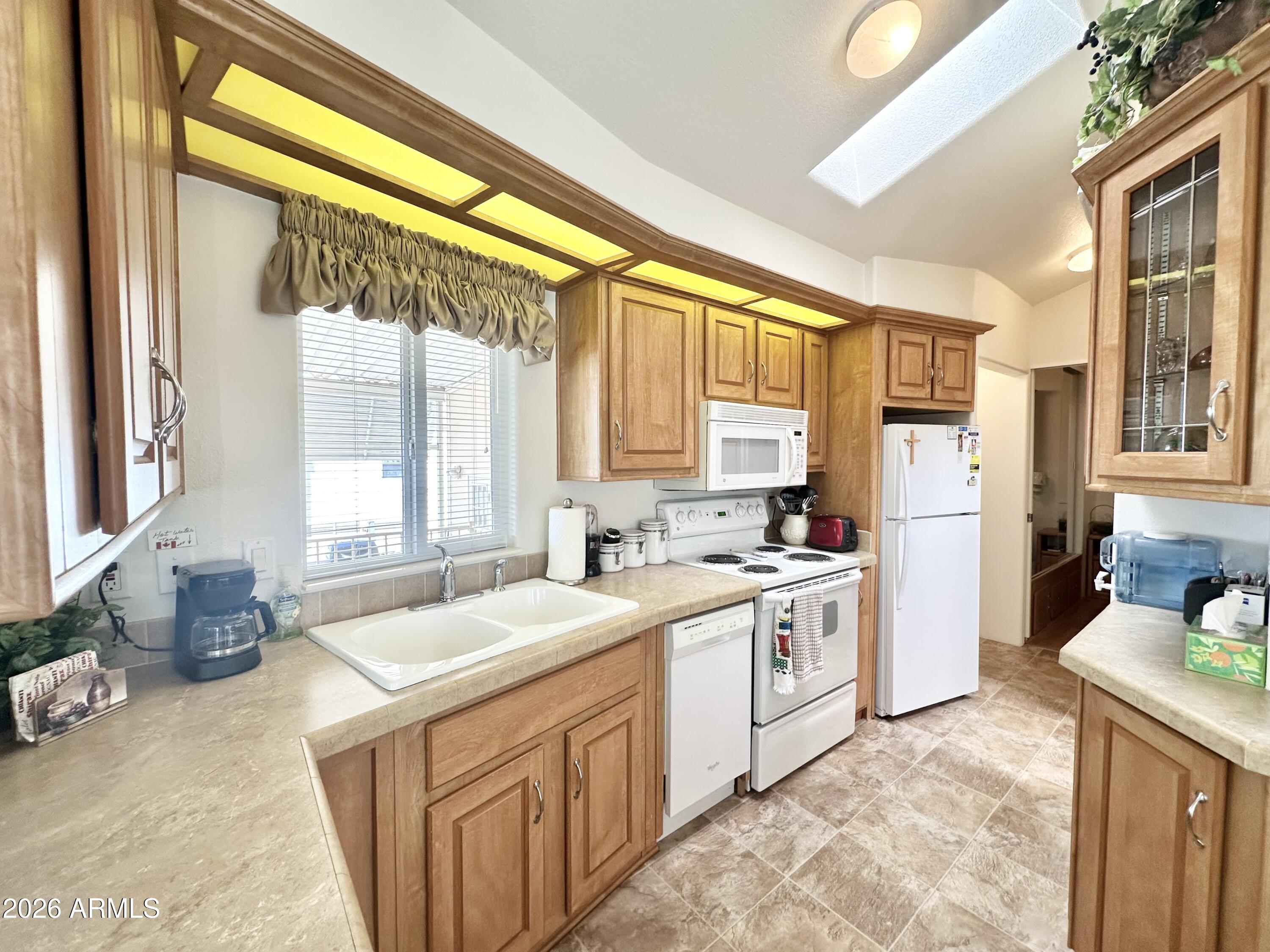 111 South Greenfield Road, Unit 790 Mesa, AZ 85206 - Photo 19 of 71 LOOK, A DISHWASHER!