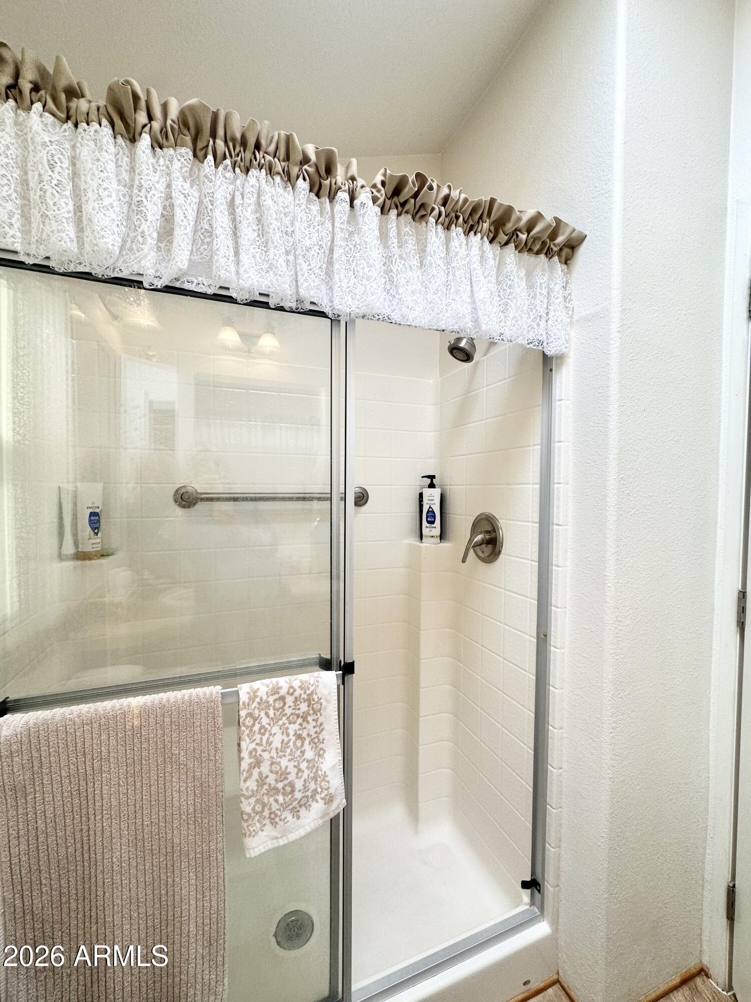 111 South Greenfield Road, Unit 790 Mesa, AZ 85206 - Photo 28 of 71 WALK IN SHOWER