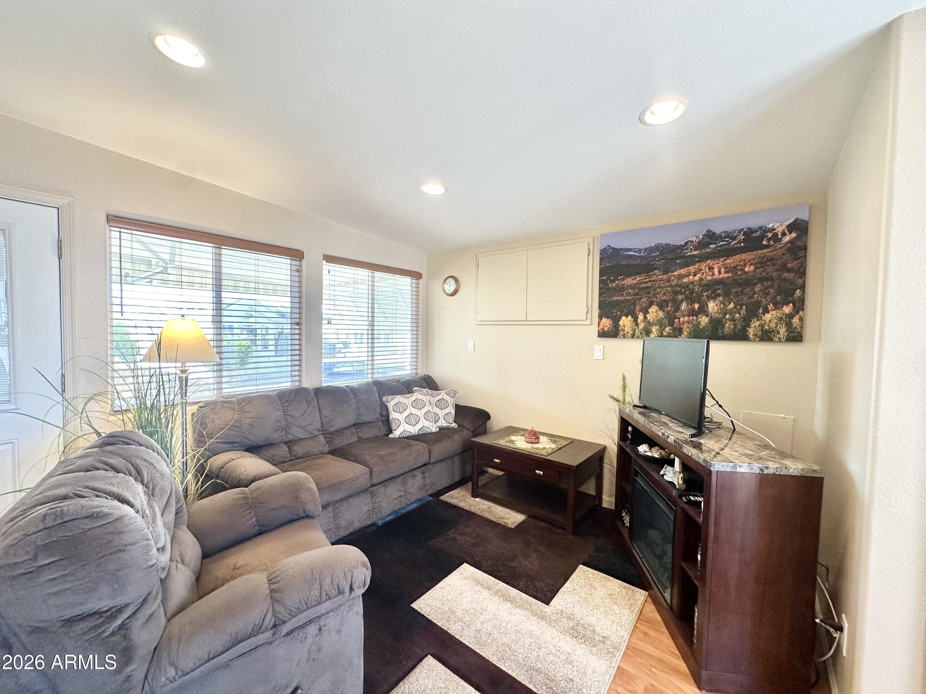 111 South Greenfield Road, Unit 790 Mesa, AZ 85206 - Photo 40 of 71 COMFORTABLE