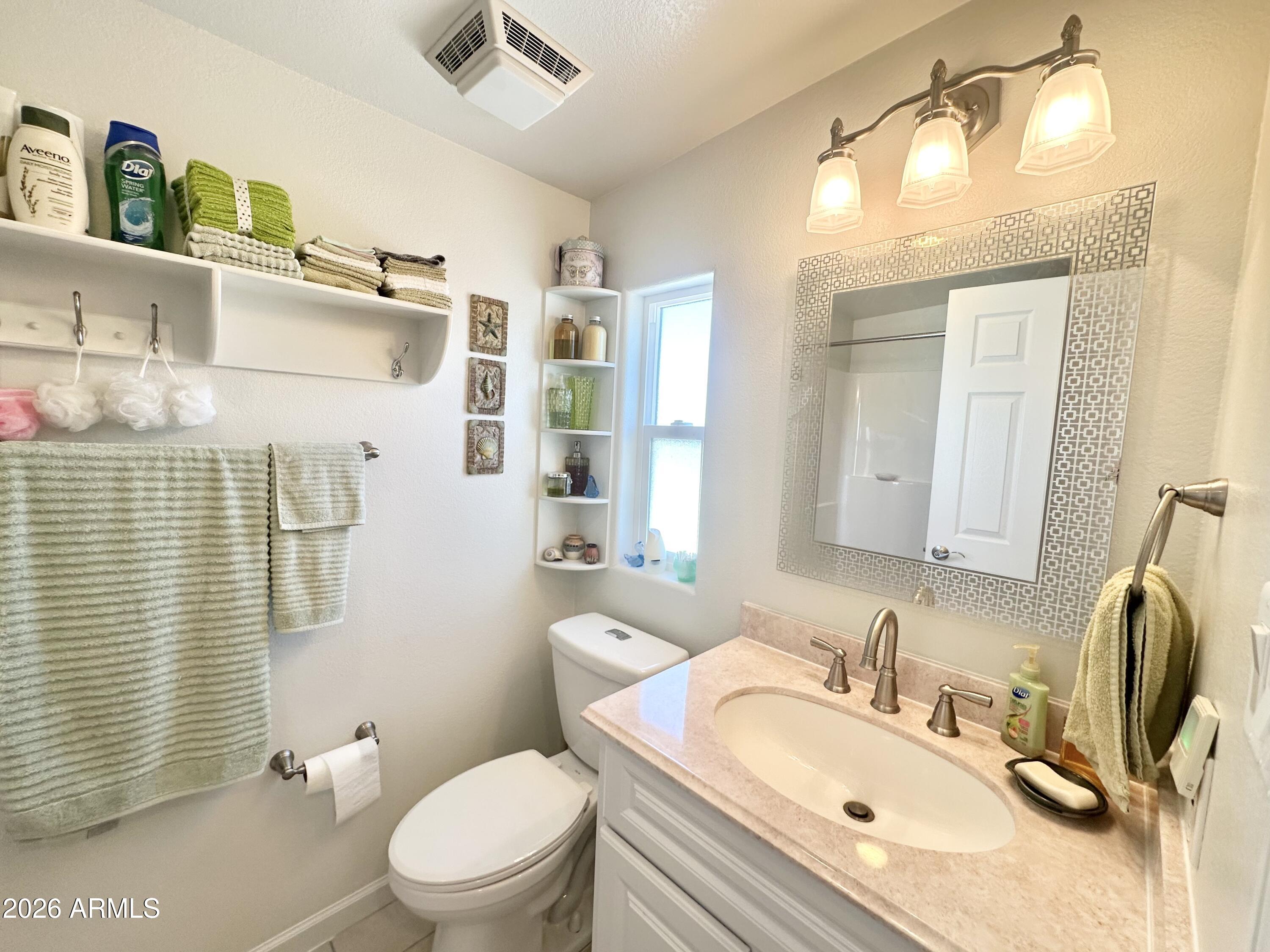 111 South Greenfield Road, Unit 790 Mesa, AZ 85206 - Photo 53 of 71 AZ ROOM GRAND BATHROOM
