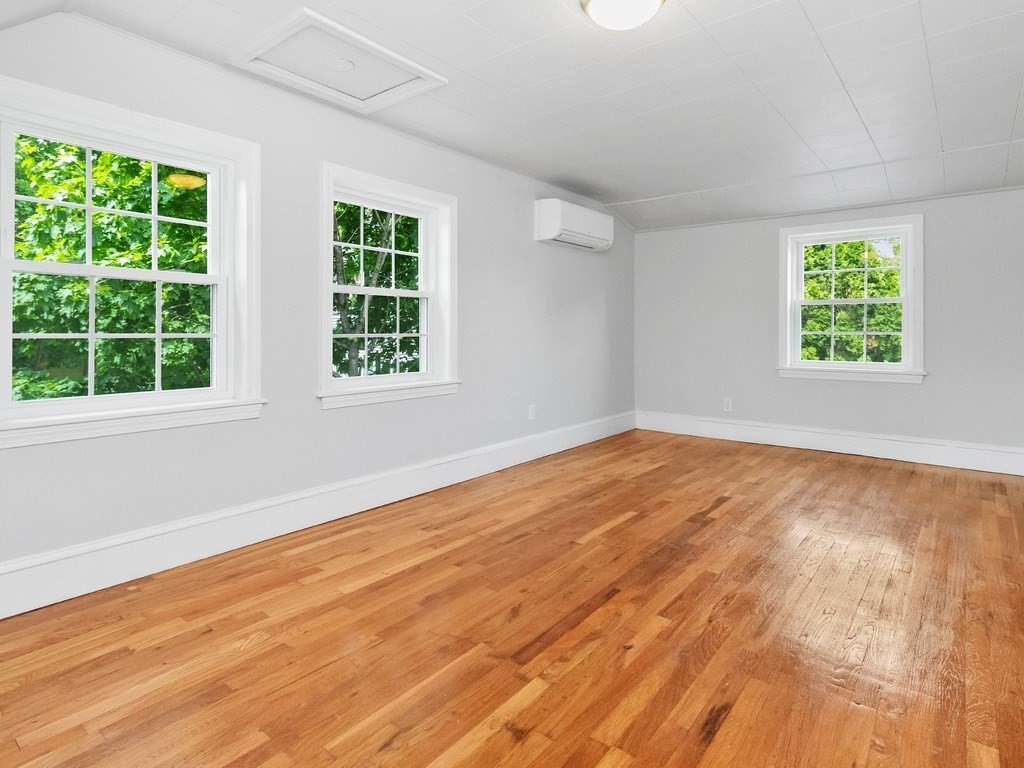 22 Grove Road Waltham, MA 02451 - Photo 20 of 41