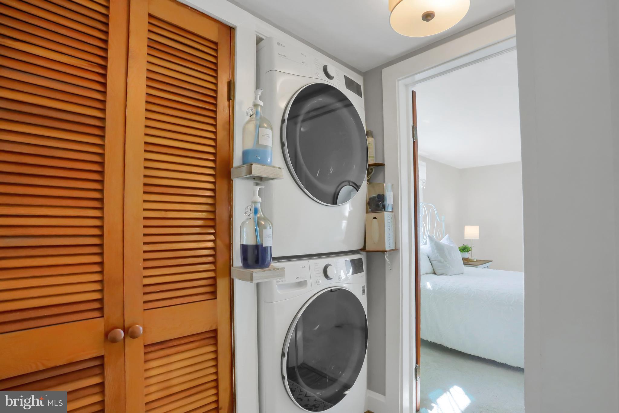 3209 Peters Mountain Road Halifax, PA 17032 - Photo 29 of 56 a utility room with dryer and washer