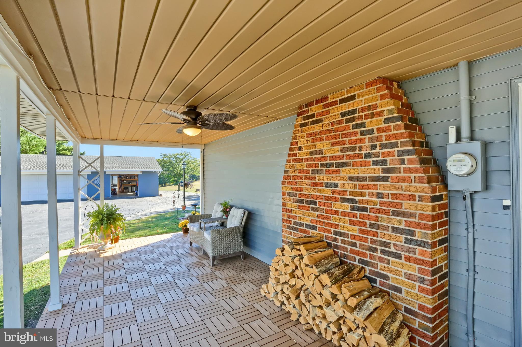 3209 Peters Mountain Road Halifax, PA 17032 - Photo 36 of 56 a very nice looking room with a large window