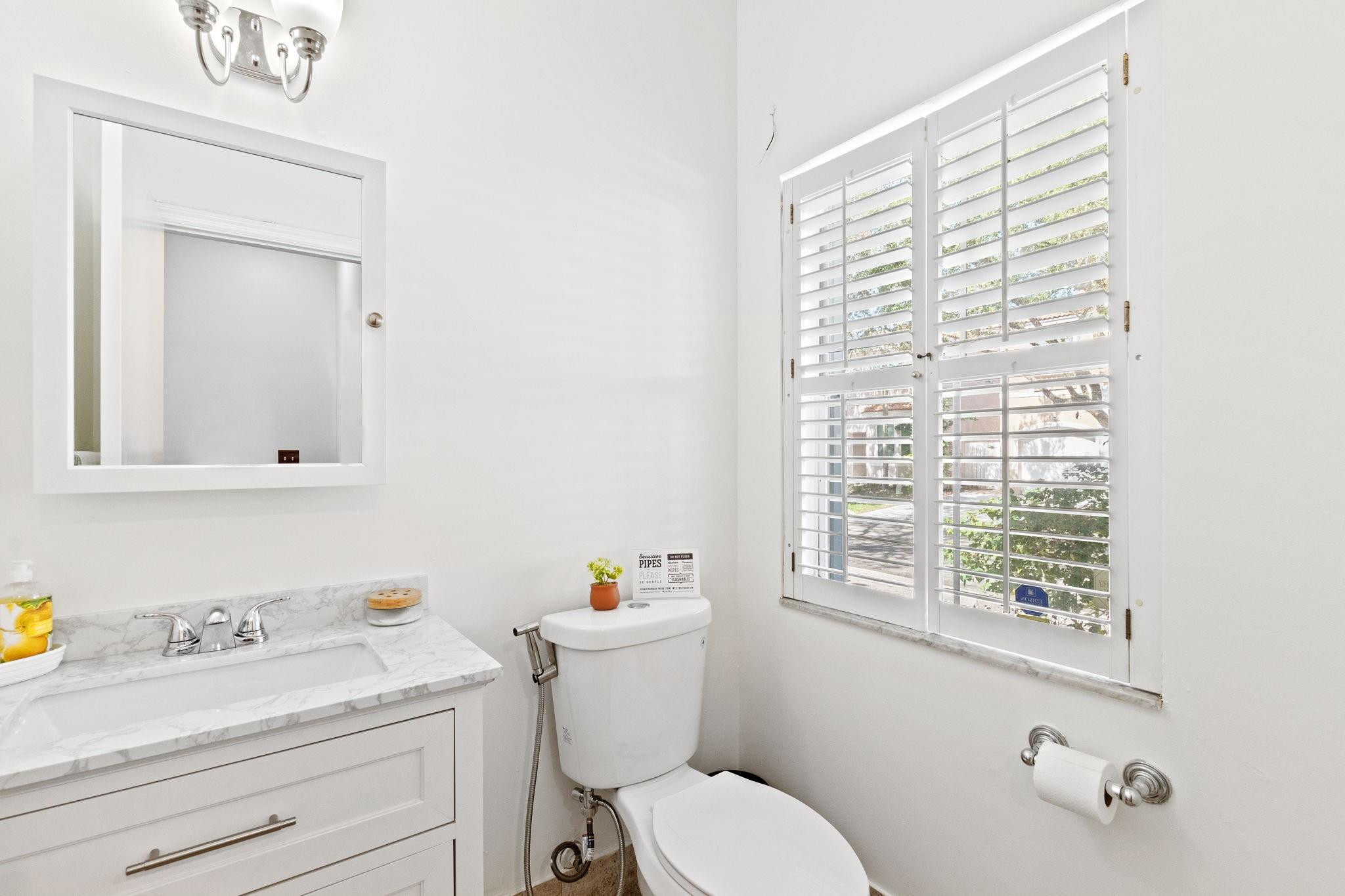 4035 Tree Top Road Hollywood, FL 33026 - Photo 19 of 33 Photo 19
