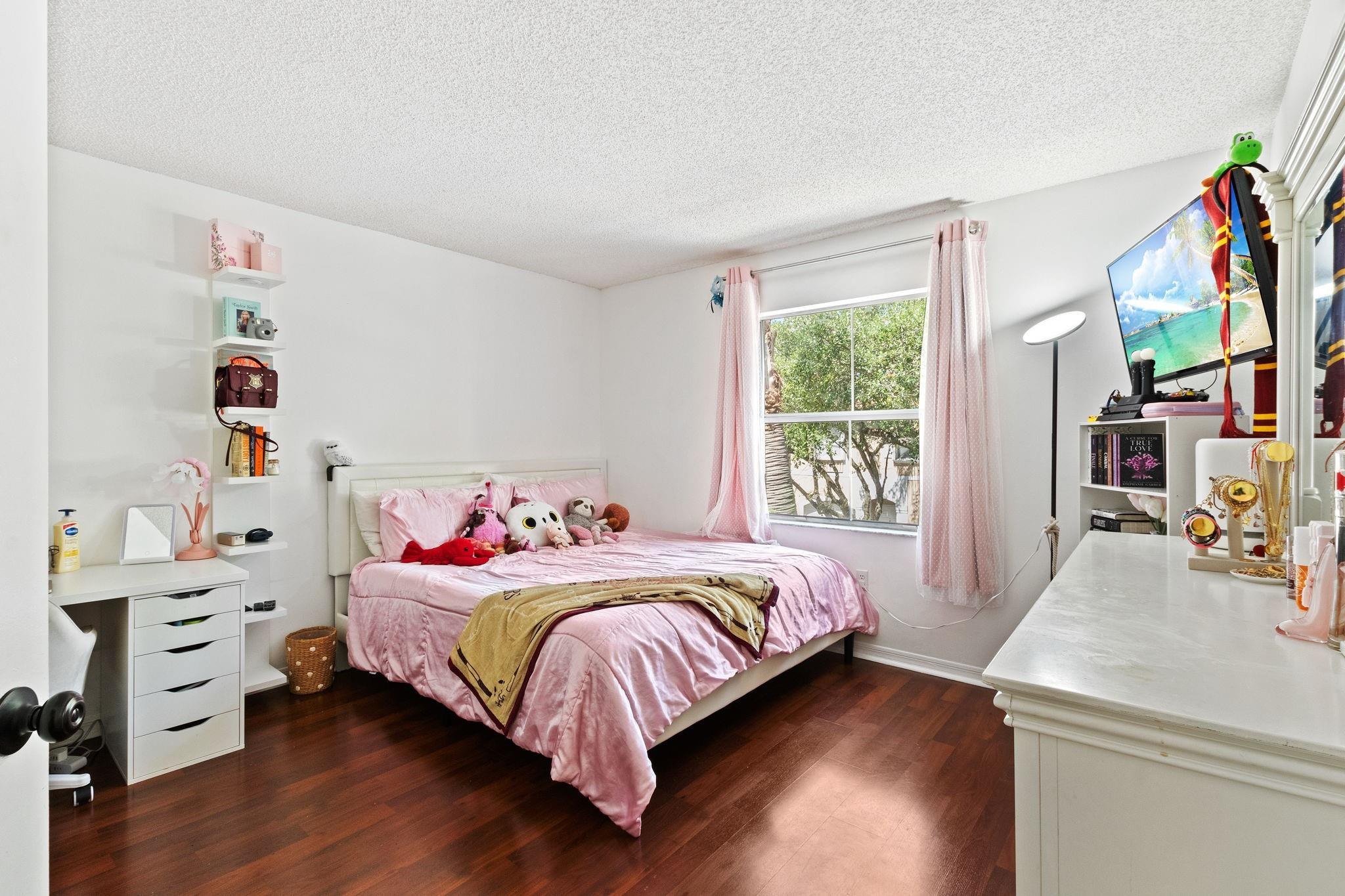 4035 Tree Top Road Hollywood, FL 33026 - Photo 23 of 33 Photo 23