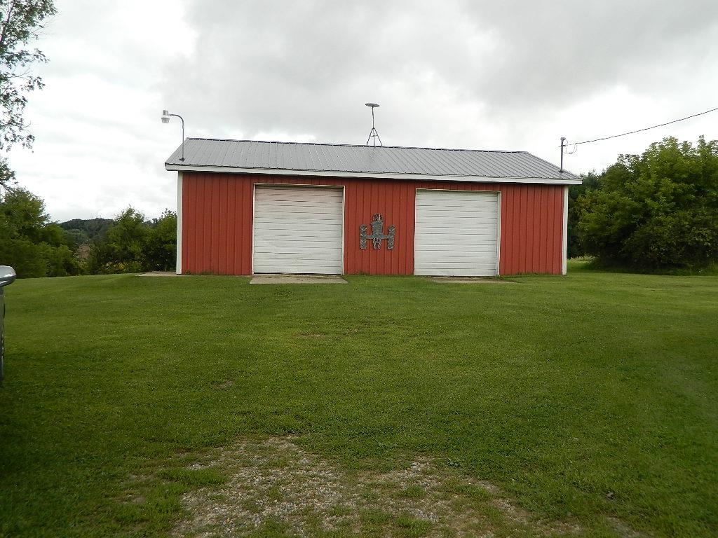 1816 Eisenhower Road Blanchard, MI 49310 - Photo 21 of 23
