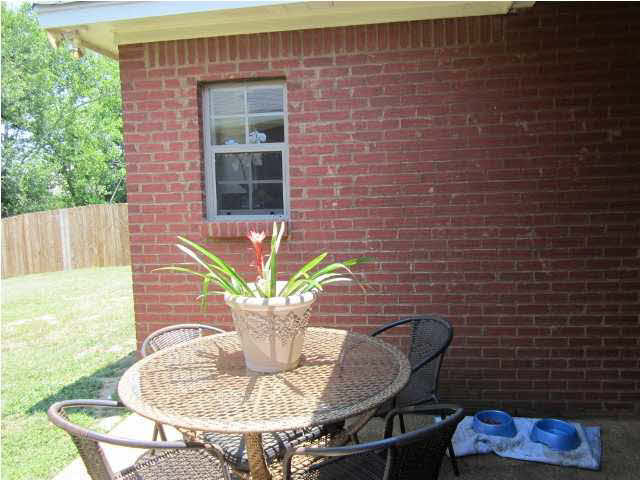 157 Bradfield Road Madison, MS 39110 - Photo 18 of 20 Patio