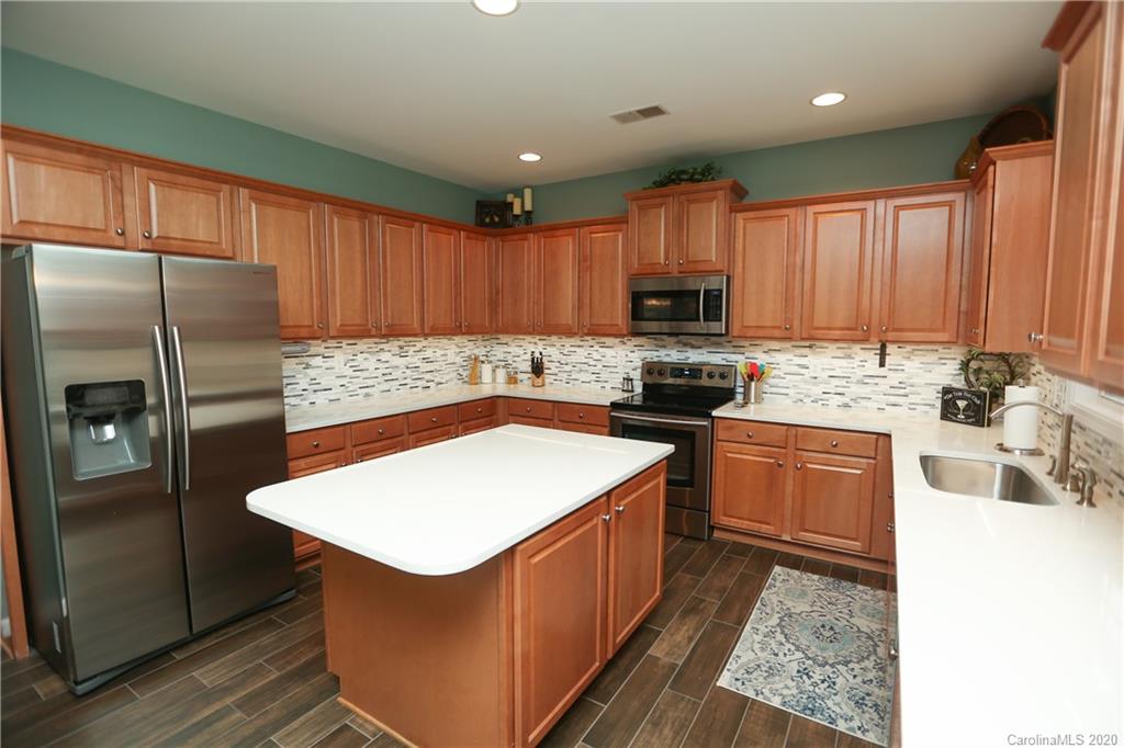 11911 Erwin Ridge Avenue Charlotte, NC 28213 - Photo 2 of 35 Gallery Image 2