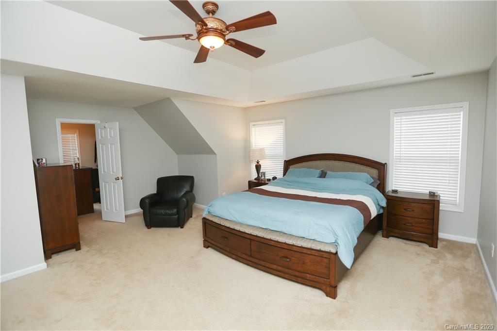 11911 Erwin Ridge Avenue Charlotte, NC 28213 - Photo 12 of 35 Gallery Image 12