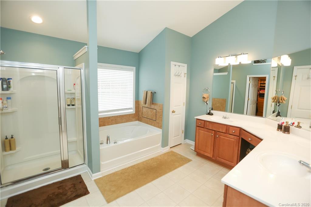 11911 Erwin Ridge Avenue Charlotte, NC 28213 - Photo 13 of 35 Gallery Image 13