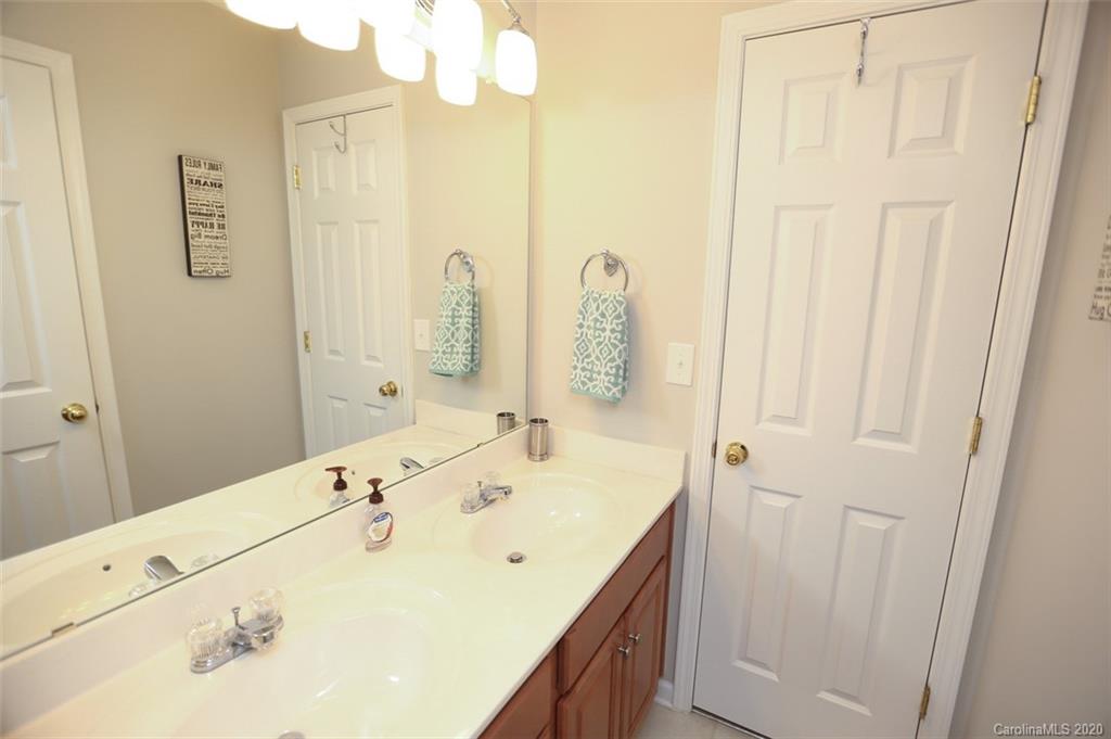 11911 Erwin Ridge Avenue Charlotte, NC 28213 - Photo 22 of 35 Gallery Image 22